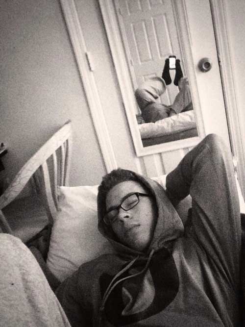 selfie-olympics-feet